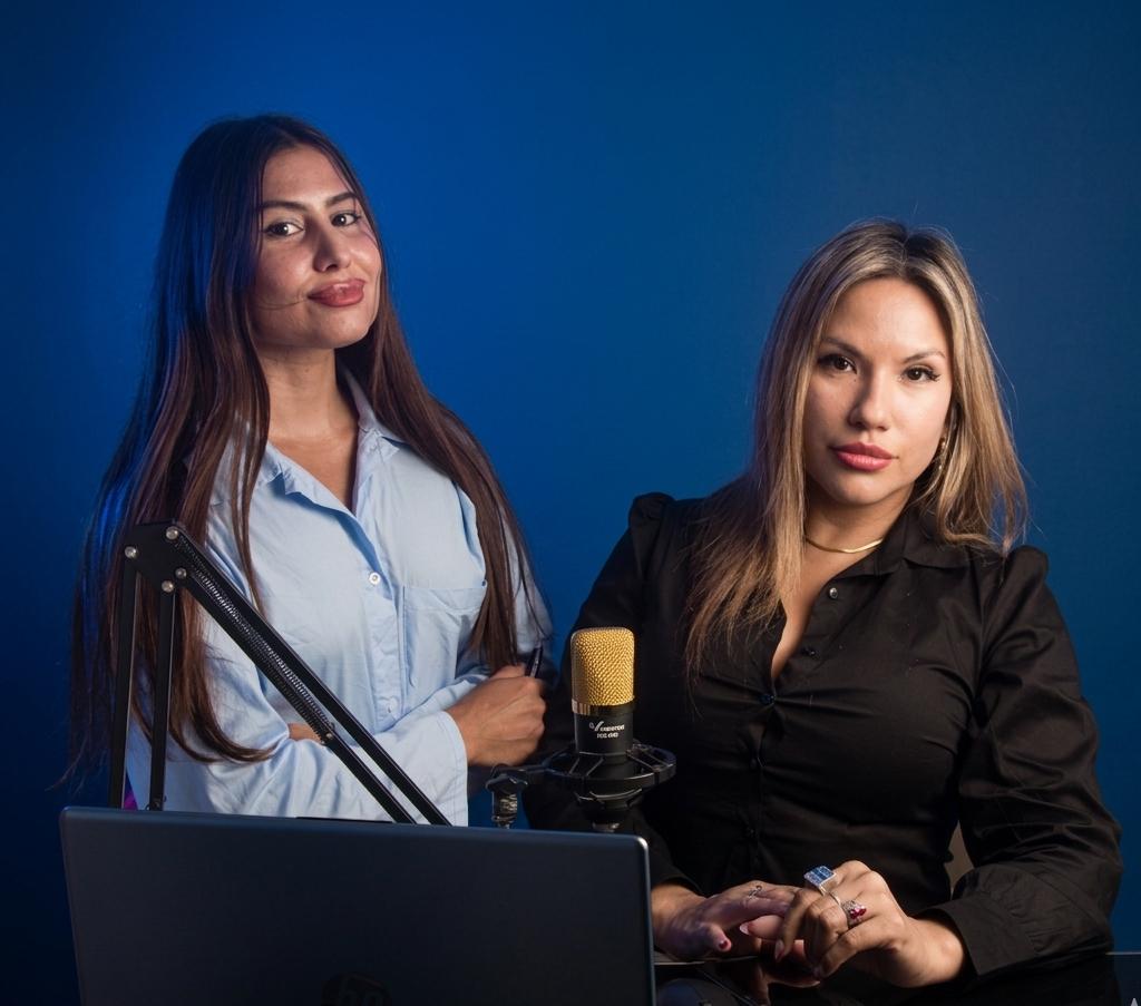 Angela Collantes y Yanel Zamudio — Fundadoras de Automentra Systems